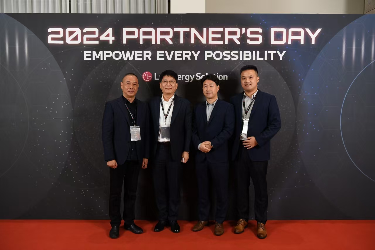 1732253606187065.jpg ad4a38b9972e068381646ded0b7dd88(1).jpg